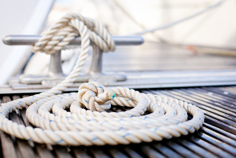 Nautical mooring rope