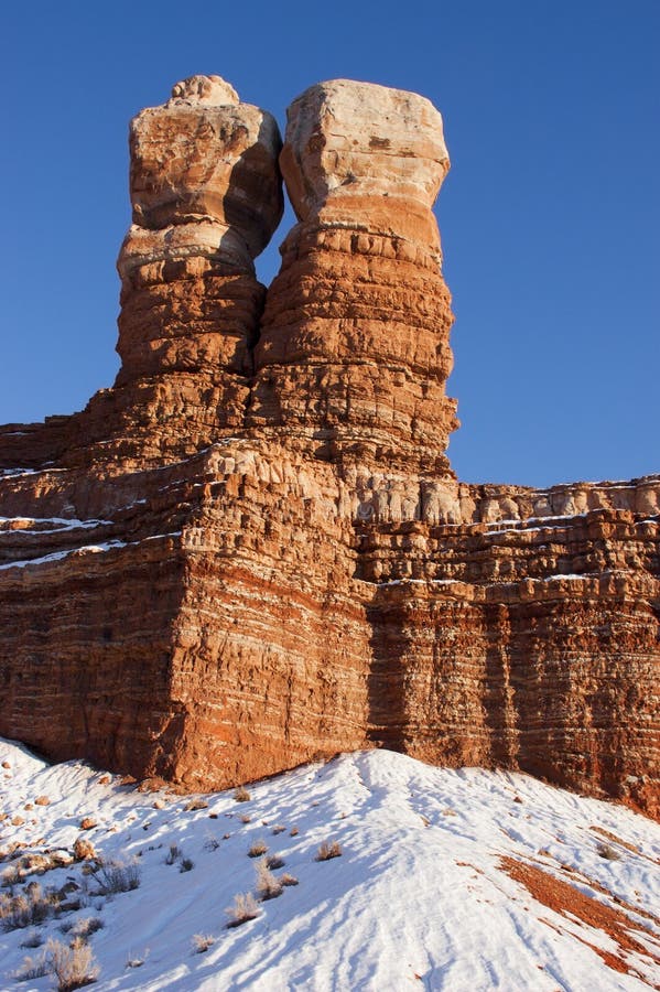 Navajo-Doppelspitzen-Felsen-Anordnung, Utah, Winter