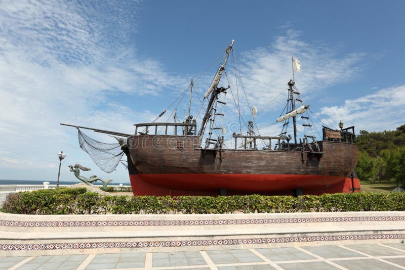 Navio de navigação histórico em Santander, Espanha