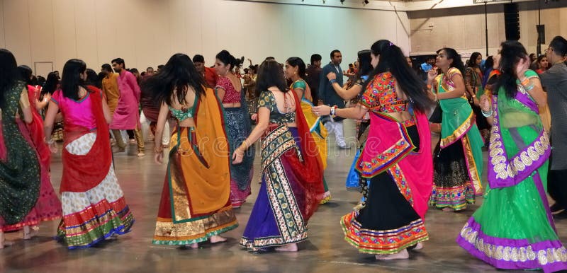 Men and Women are Dancing and Enjoying Hindu Festival of Navratri Garba Wearing Traditional Consume. Editorial Image - Image of days, dedicated: 127995910 Men and Women are Dancing and Enjoying Hindu Festival of Navratri Garba Wearing Traditional Consume. Editorial Image - Image of days, dedicated: 127995910