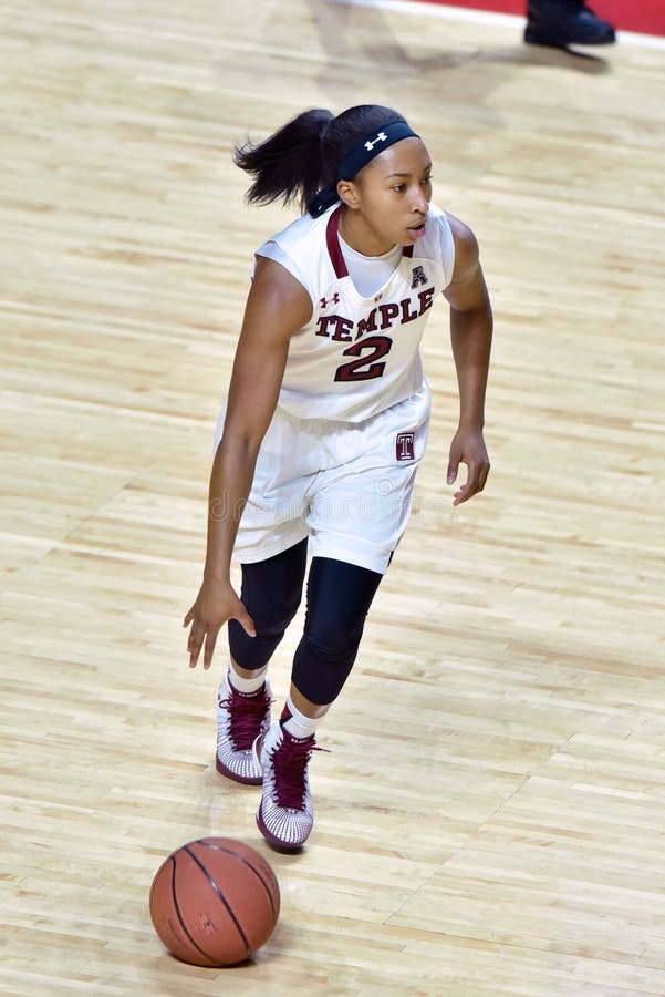 PHILADELPHIA - DECEMBER 19: Temple Owls guard Feyonda Fitzgerald (2) dribbles the ball on the perimeter during the women's basketball game December 19, 2015 in Philadelphia. PHILADELPHIA - DECEMBER 19: Temple Owls guard Feyonda Fitzgerald (2) dribbles the ball on the perimeter during the women's basketball game December 19, 2015 in Philadelphia.