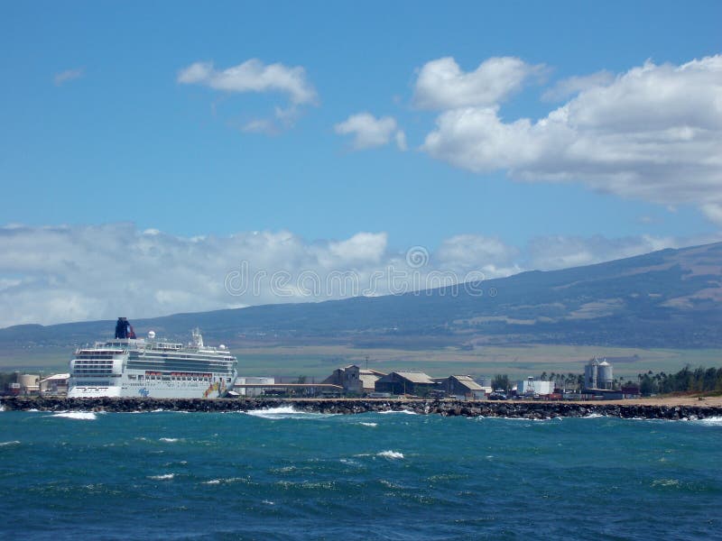 cruise port kahului