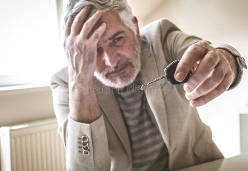 Ne tenez les clés sur le travail, j'ont plus de puissance image libre de droits Ne tenez les clés sur le travail, j'ont plus de puissance image libre de droits