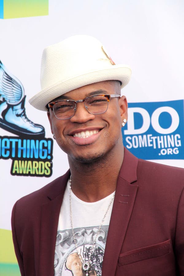 Ne -Yo editorial stock photo. Image of hangar, awards - 26540248