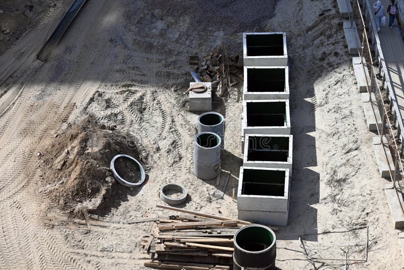 Neatly Folded Rectangular Reinforced Concrete Elements for Laying Water