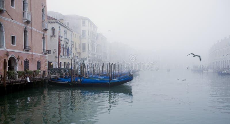 Nebeliges Venedig