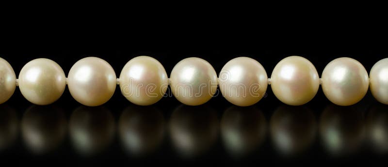 Necklace of white pearls