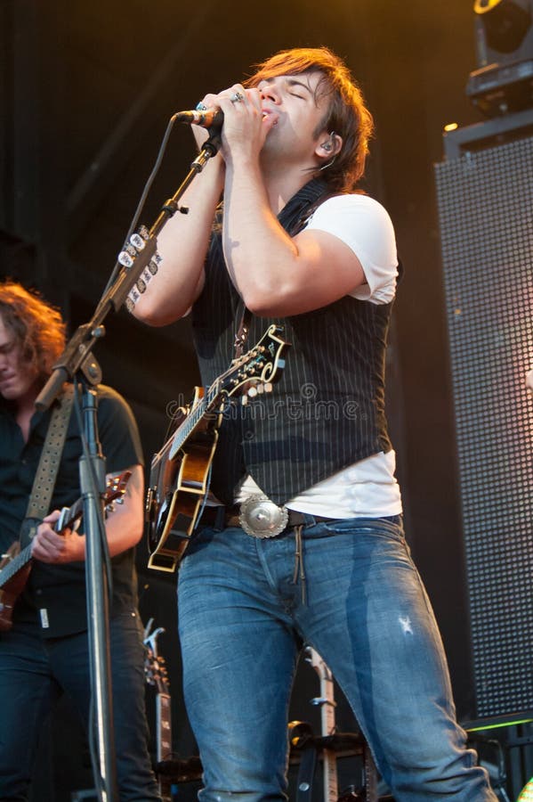 WHEATLAND, CA - JULY 26: Neil Perry of The Band Perry performs as part of Brad Paisley's Virtual Reality Tour 2012 at Sleep Train Amphitheatre on July 26, 2012 in Wheatland, California. (photo by Randy Miramontez)