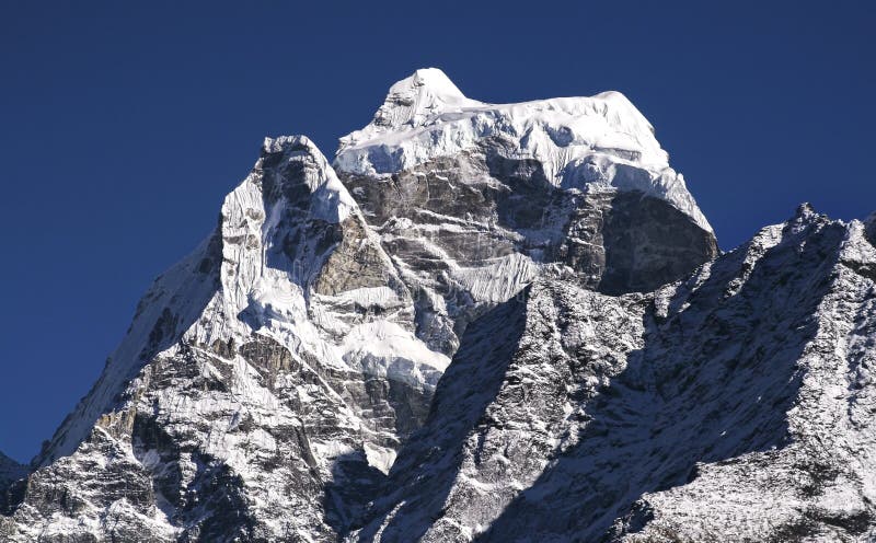 Nepal Himalaya för Kangtega bergmaximum berg royaltyfri bild Nepal Himalaya för Kangtega bergmaximum berg royaltyfri bild