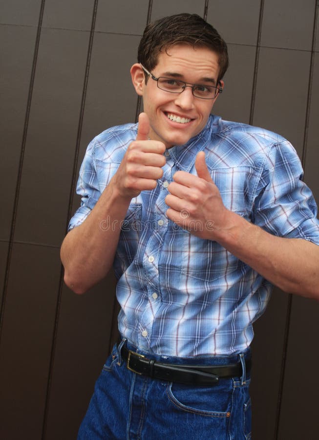 Nerd smiling giving 2 thumbs up