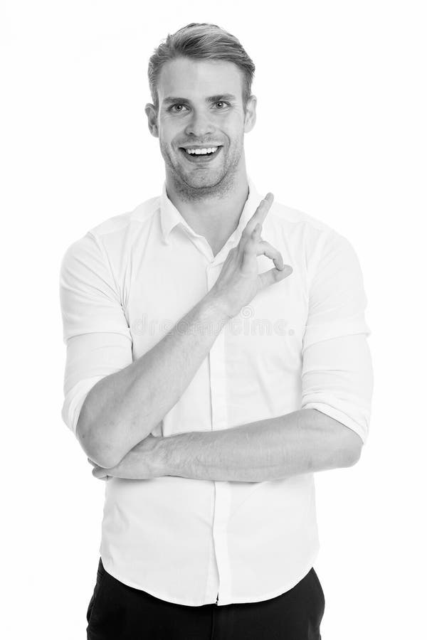 Nessun problemi Fronte sorridente dell'uomo che posa con confidenza pronto ad aiutare fondo bianco Tipo con la setola felice di a fotografia stock libera da diritti Nessun problemi Fronte sorridente dell'uomo che posa con confidenza pronto ad aiutare fondo bianco Tipo con la setola felice di a fotografia stock libera da diritti