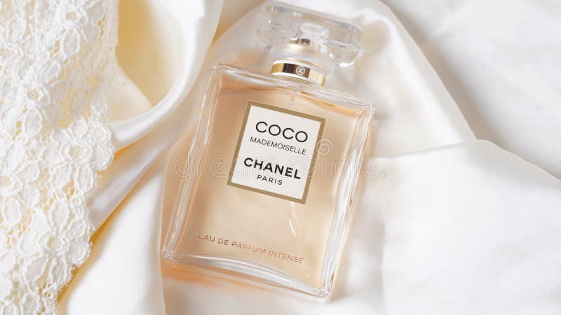 229 Chanel Perfumes Stock Photos - Free & Royalty-Free Stock