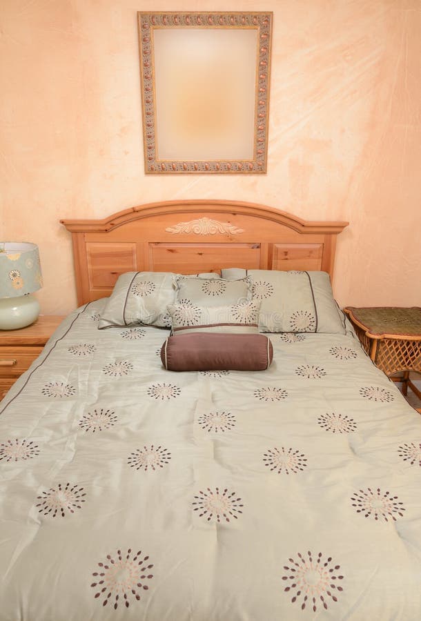 Kleines Schlafzimmer vektor abbildung. Illustration von kopfende - 24154762