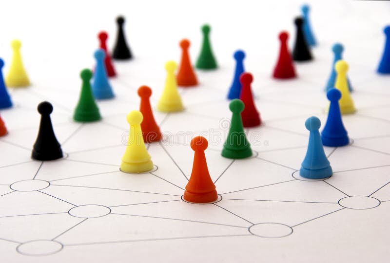 Concetto di rete con plastica colorata persone o dama di rete, gruppi organizzativi, o workgroup concetto di Business, il focus è sulla rossa gruppo di persone.