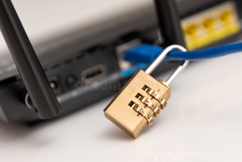 Netz- und Datenschutzkonzept mit Vorhängeschloß stockbild