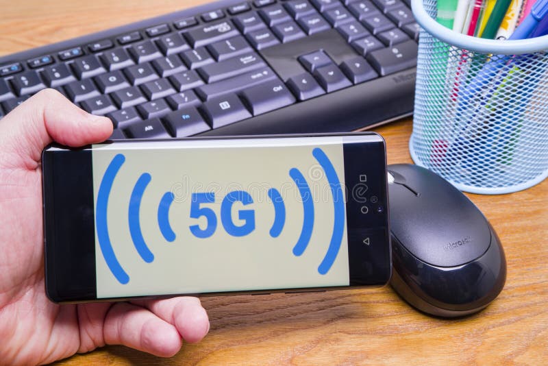 Neue Verbindung des Radios 5G stockfotografie Neue Verbindung des Radios 5G stockfotografie