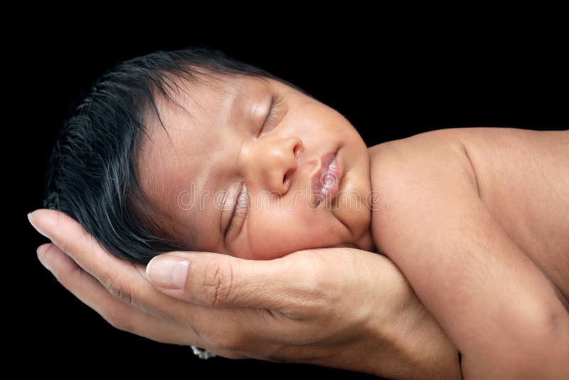 Neugeborenes Schätzchen-Schlafen