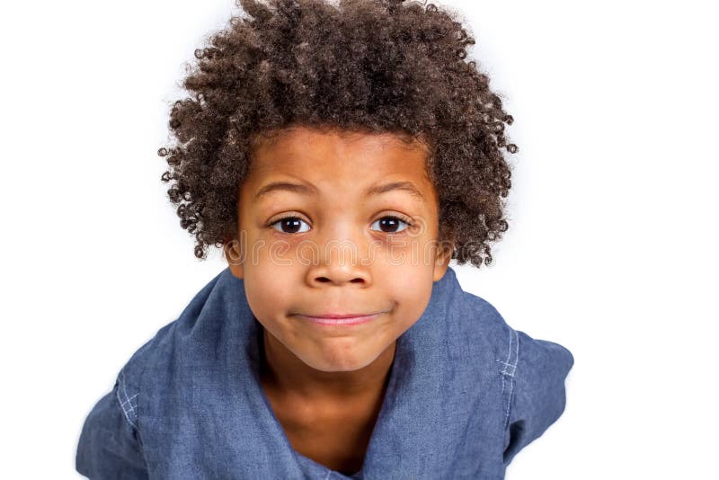 Neugieriger Junge lizenzfreies stockfoto Neugieriger Junge lizenzfreies stockfoto