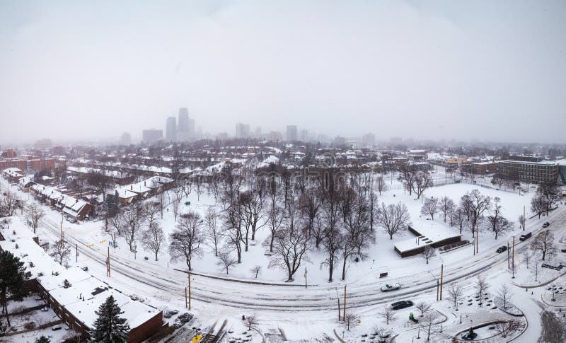 Nevadas pesadas en el Midtown Toronto imagen de archivo libre de regalías
