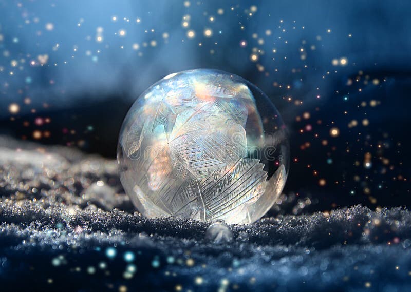 Neve magica di inverno del frostball di scintillio di colore