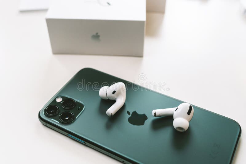 New Apple Airpods Pro In Ear Headphones Editorial Stock Image Image Of Customizable Mobile