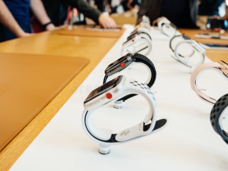 New Apple Watch Series 3 in a row in Apple Store royalty free stock photo