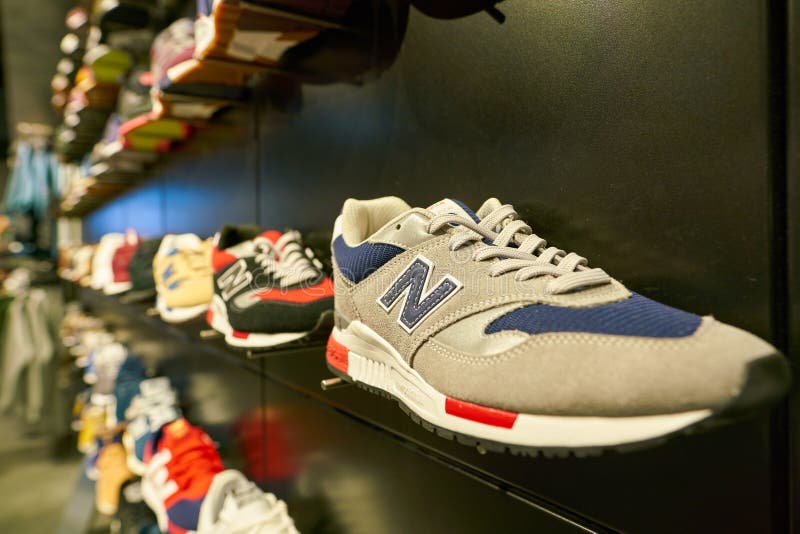 new balance montreal