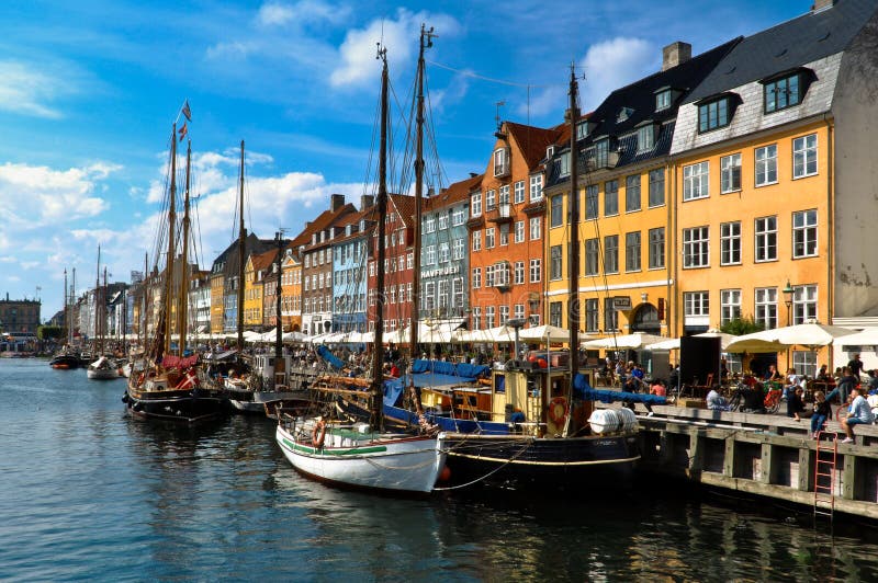 New Harbor (Nyhawn) View in Copenhagen Editorial Photo - Image of canal ...