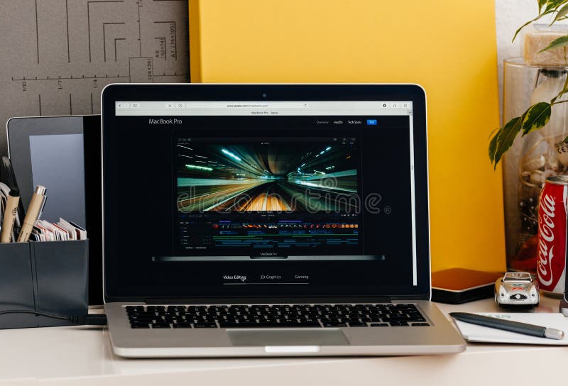 macbook video editing stock macbook video editing stock
