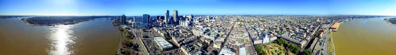 New Orleans, Luisiana Vista aerea panoramica stupefacente al tramonto immagine stock libera da diritti New Orleans, Luisiana Vista aerea panoramica stupefacente al tramonto immagine stock libera da diritti