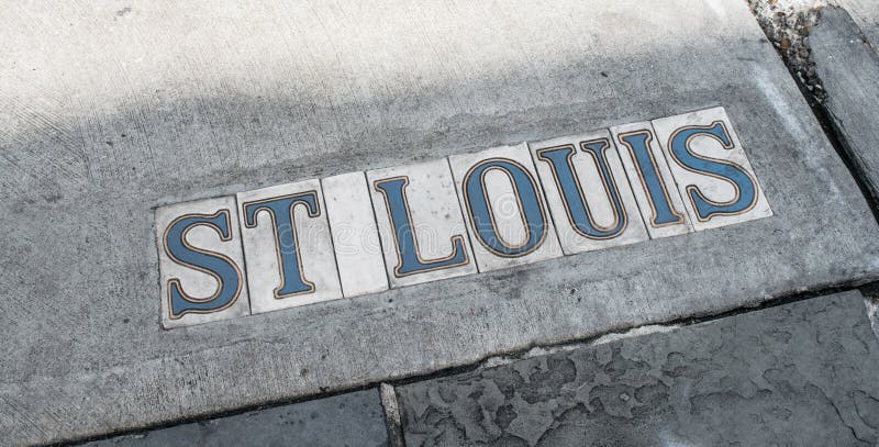 New Orleans Street Marker - French Quarter- Bienville Street Stock Photo - Image of names ...