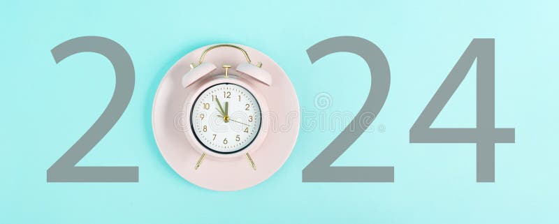 New Year Loading Calendar Date Alarm Clock End Changing Time Holiday 280160408 