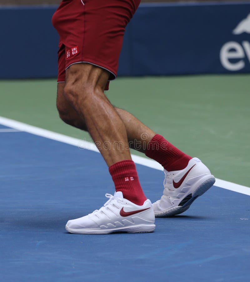 20-time Grand Slam Champion Roger Federer of Switzerland Wears Custom Tennis Shoes during Training Match for US Open Editorial Photo - of competition, nike: 135076088