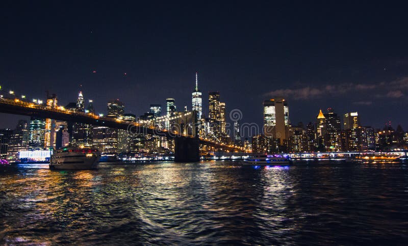 New York City da ponte de Brooklyn foto de stock New York City da ponte de Brooklyn foto de stock