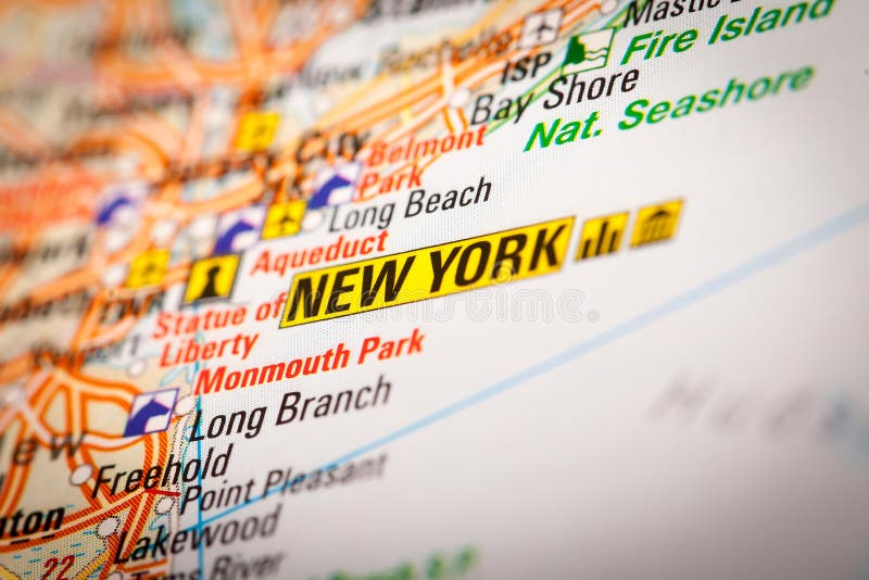 New York City en un mapa de camino imágenes de archivo libres de regalías New York City en un mapa de camino imágenes de archivo libres de regalías