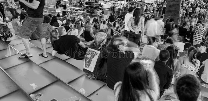 110 Women Walking New York City Night Stock Photos - Free & Royalty ...