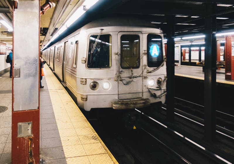 Subway Stop Stock Photos Download 4 170 Royalty Free Photos