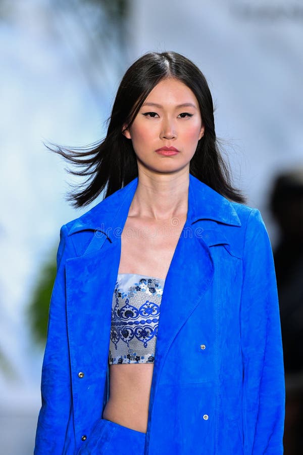 A Model Walks the Runway for Dennis Basso during New York Fashion Week ...