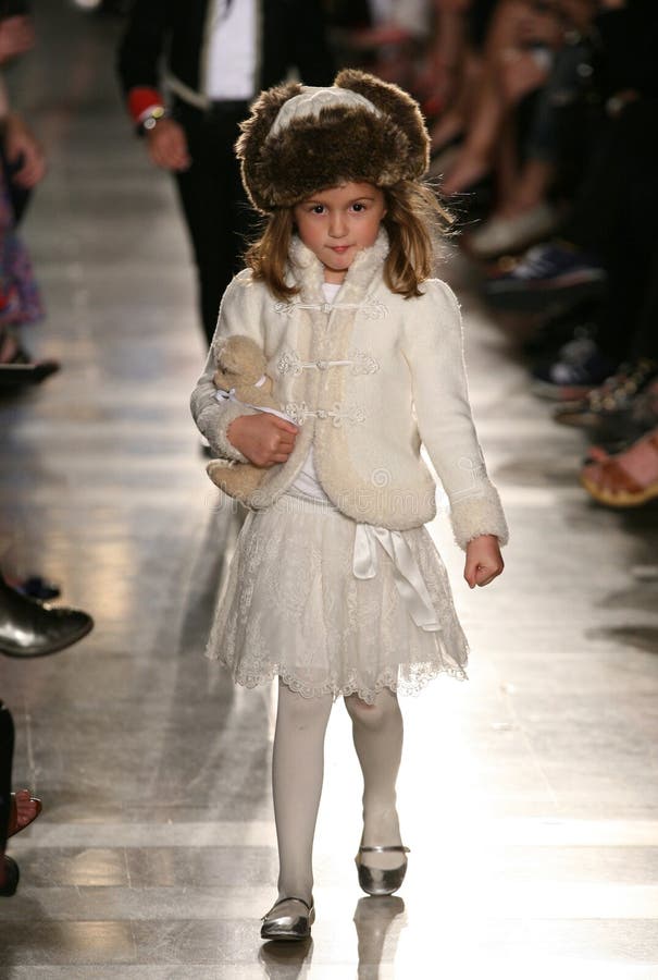 Girl Walks Runway during Stillini Kids Fashion Show Editorial Stock ...