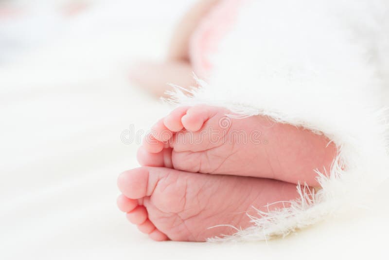 Newborn baby feet