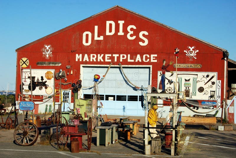 Newburyport, MA: Oldies Marketplace