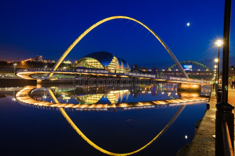 Newcastle-Kai-Brücken-Gateshead-Jahrtausend-Brücke stockfotografie Newcastle-Kai-Brücken-Gateshead-Jahrtausend-Brücke stockfotografie