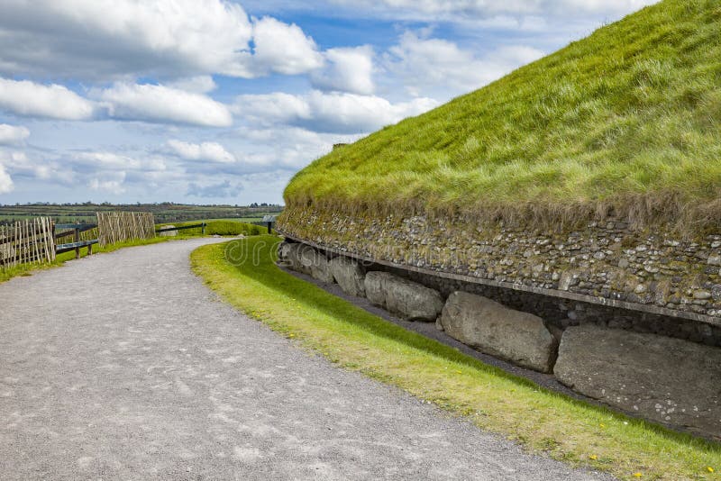 Newgrange bru na boinne