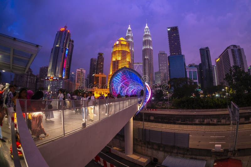 Visit Experience Petronas Twin Towers