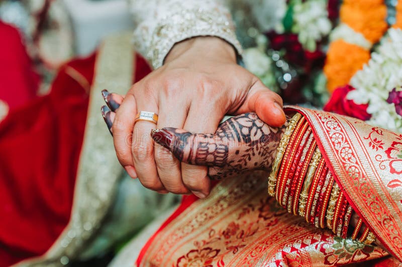 Indian Brides Wedding Henna Mehendi Mehndi Stock Photo 2304987127 |  Shutterstock