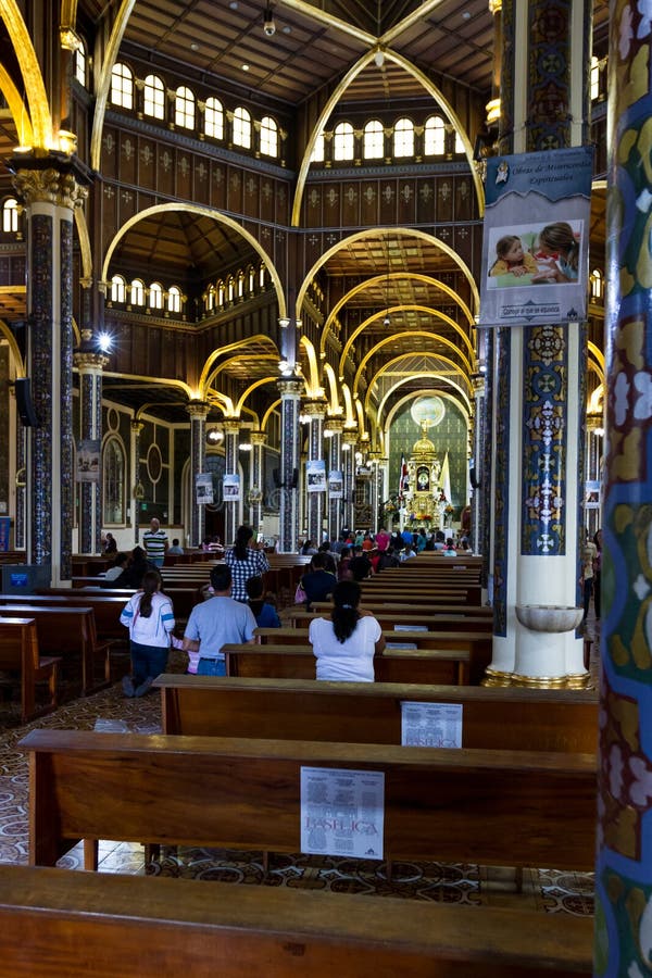 Ngeles do de BasÃlica de Nuestra Señora de los à - Cartago, Costa Ric fotografia de stock Ngeles do de BasÃlica de Nuestra Señora de los à - Cartago, Costa Ric fotografia de stock