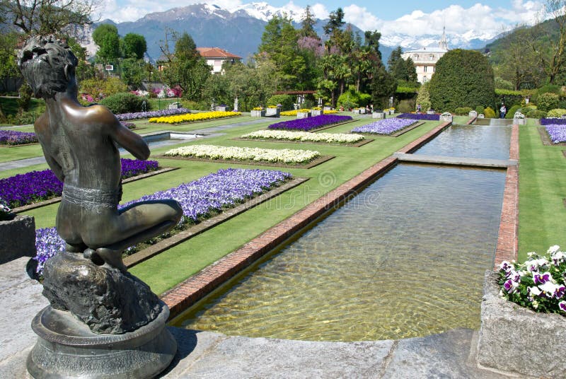 Nice botanic garden stock photo. Image of monument, summer 40337736