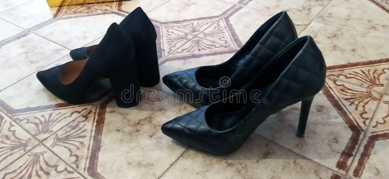 Froh Feet Stylish Comfortable Women Black Heel Sleeper