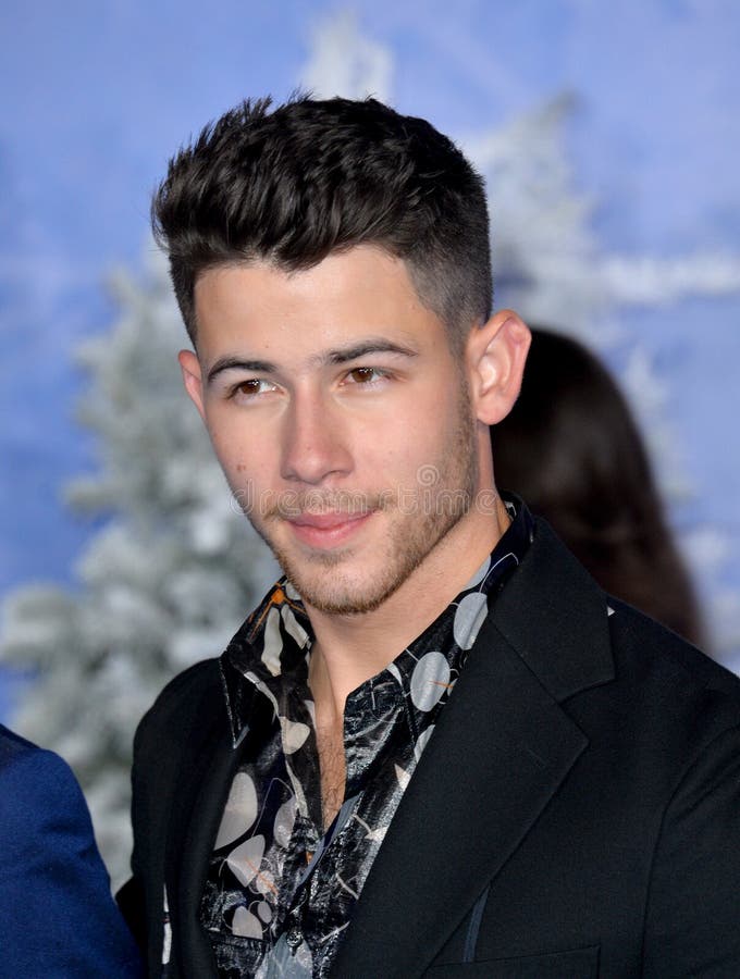 Nick Jonas Haircut 2019  Mens Hairstyles  Haircuts 2019