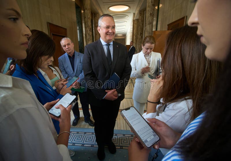 NIcolae Ciuca, prime minister of Romania, gneral strike in education, Bucharest, Romania